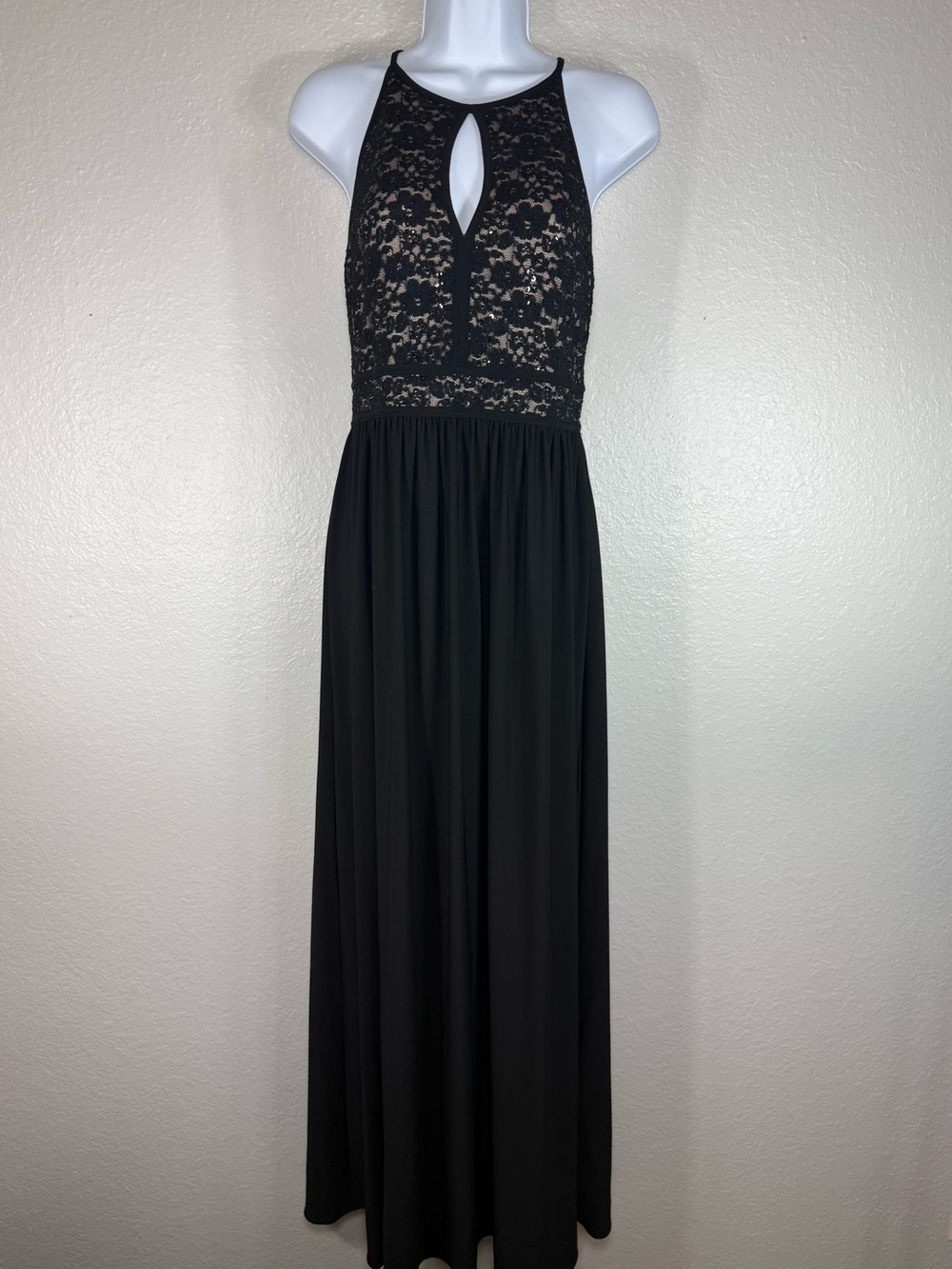Black Lace Keyhole Halter Dress with Jersey Skirt Glitter Nude Zipper Size 10P